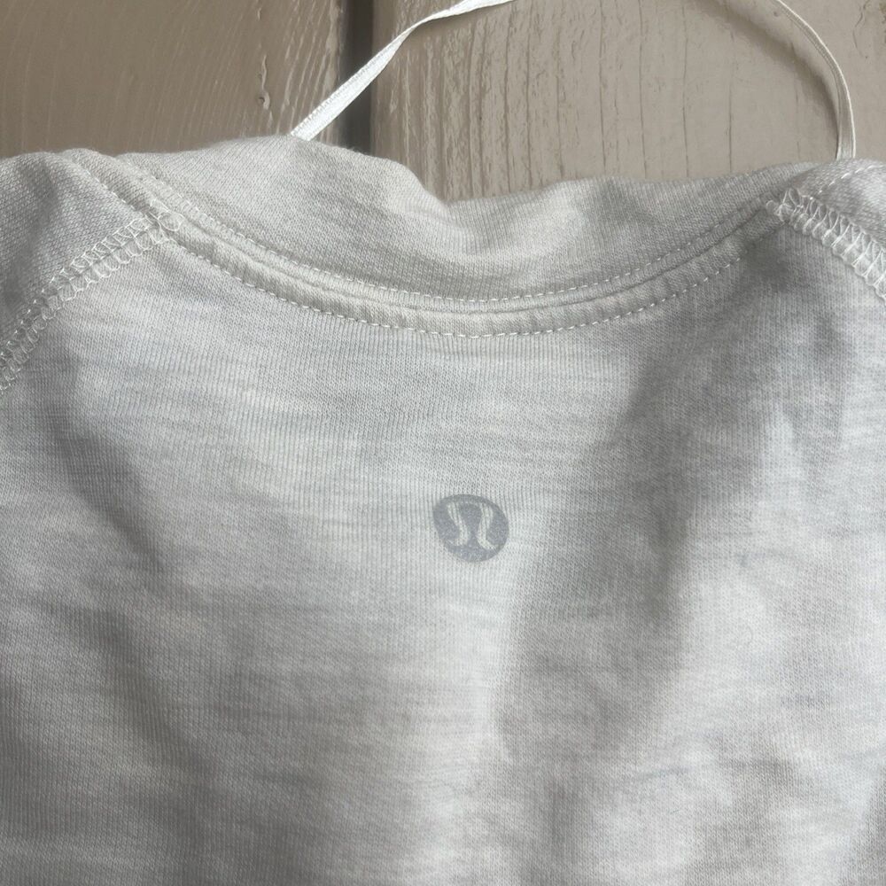 LULULEMON St. Moritz Cable Knit French Merino Wool Sweater Beige Size Small - Picture 7 of 10